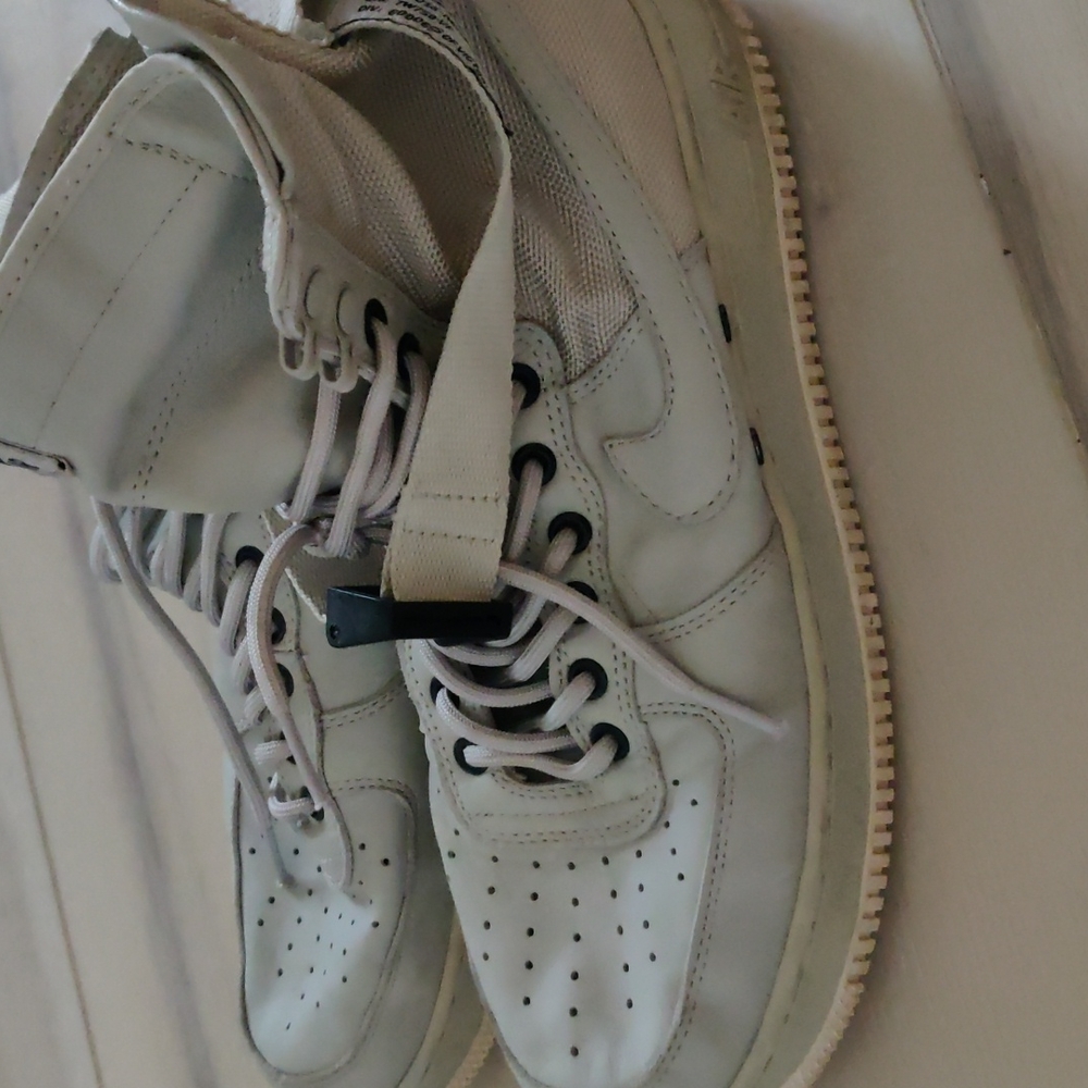 Nike Air Force 1 SF AF1